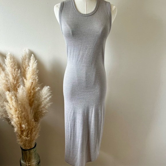 Wilfred Bruno dress in a light lilac heather colour - Picture 4 of 7